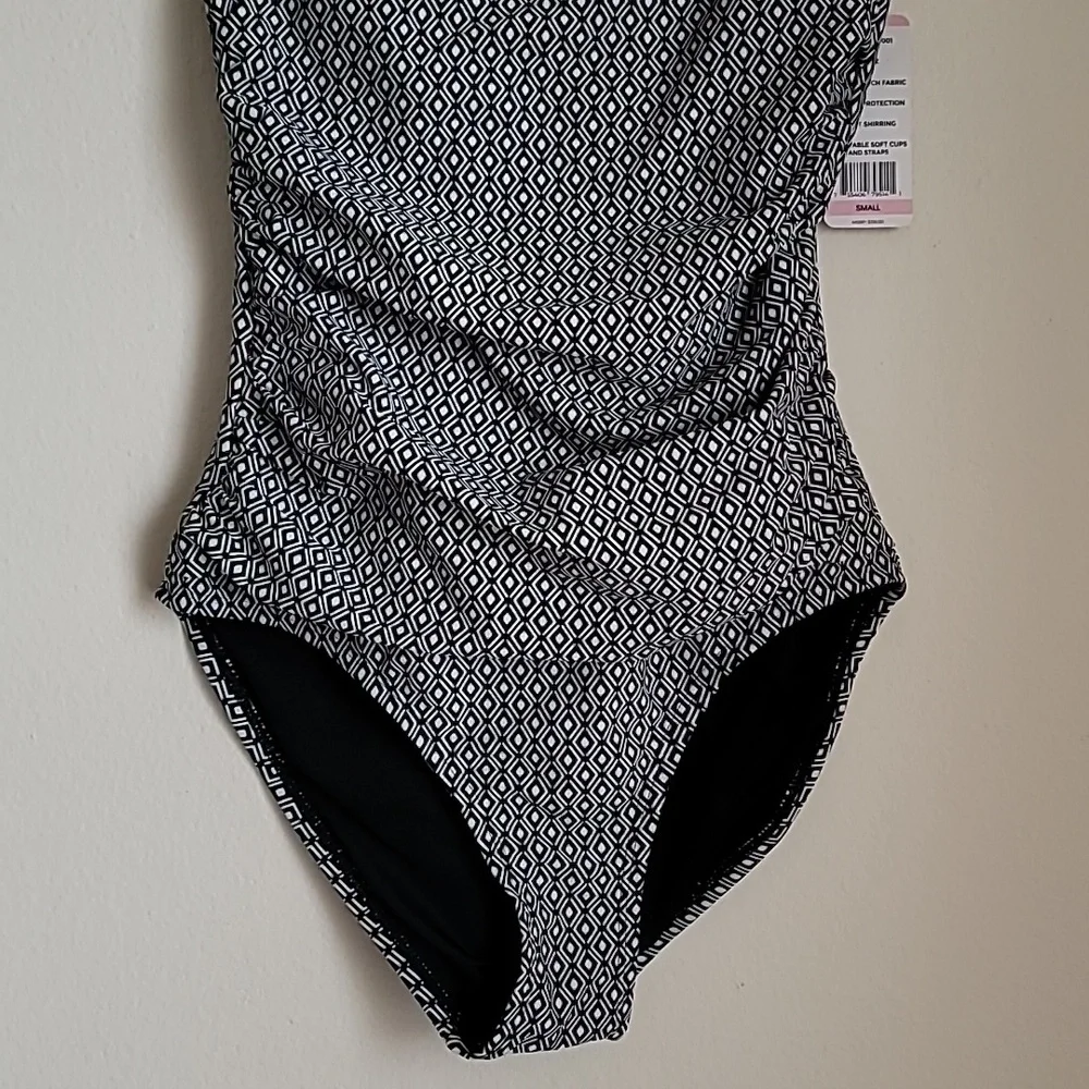 New DKNY One Piece Black and White Geometric Swim Suit Small